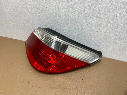 2004 - 2007 BMW 5 Series E60 Right Passenger RH Side Tail Light AB6584 LK1