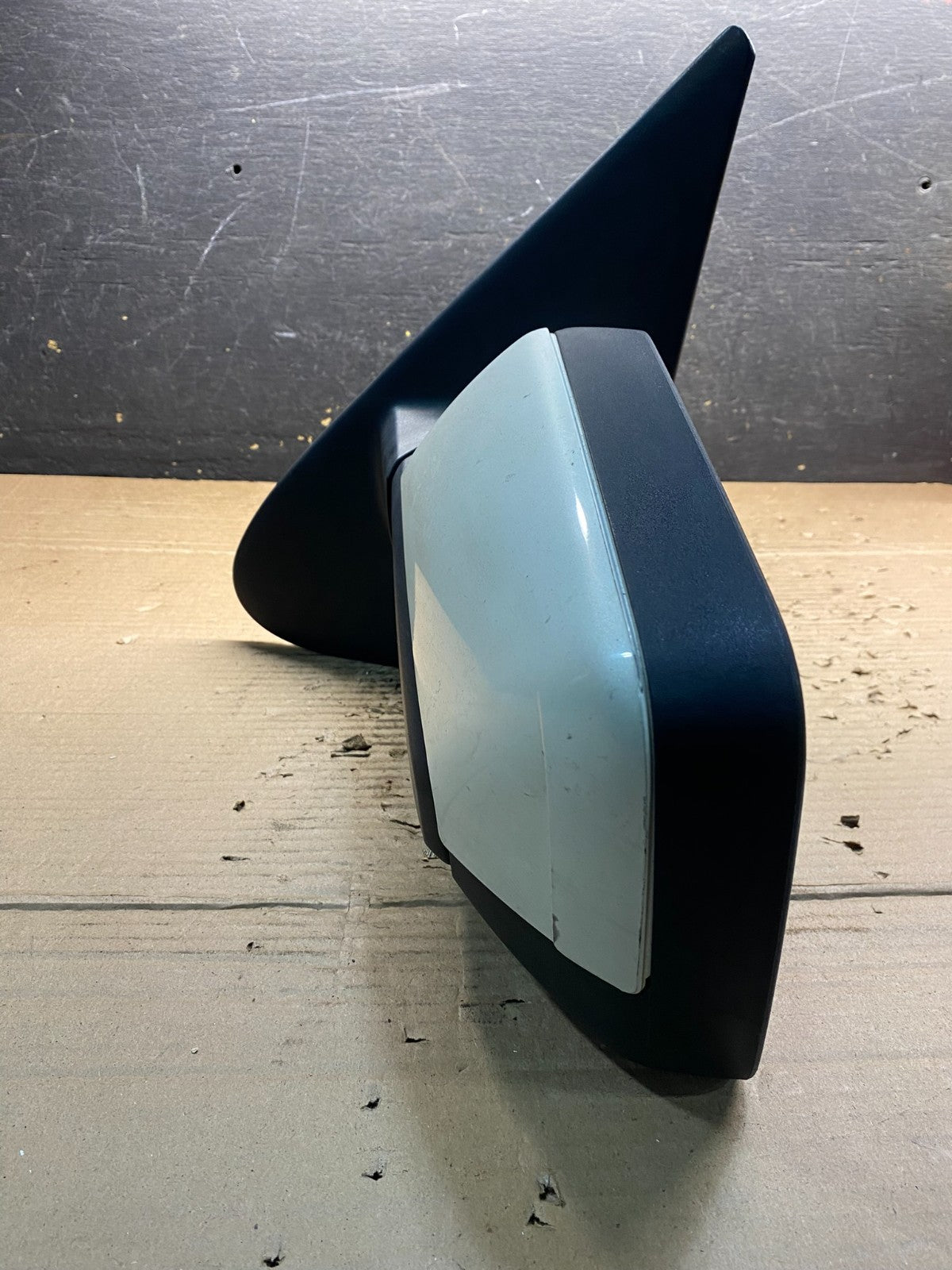 2007-2011 Ford Expedition Left Driver View Door Mirror AA3354 MS9
