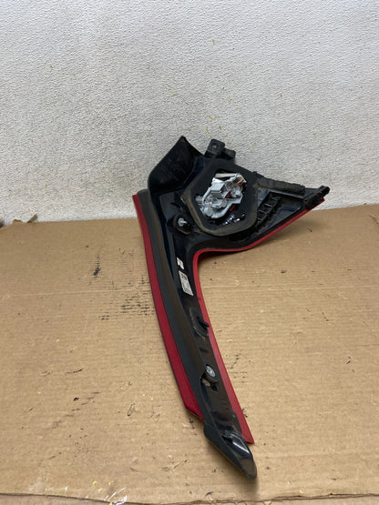 2015 to 2018 Volvo V60 Right Passenger RH Tail Light AH4154 DG7