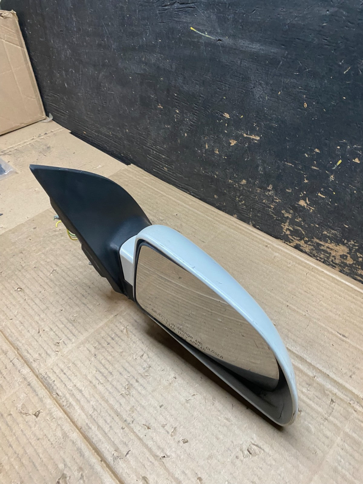 2007 - 2009 Suzuki Grand Vitara XL-7 Right Passenger View Door Mirror V3285 DG11