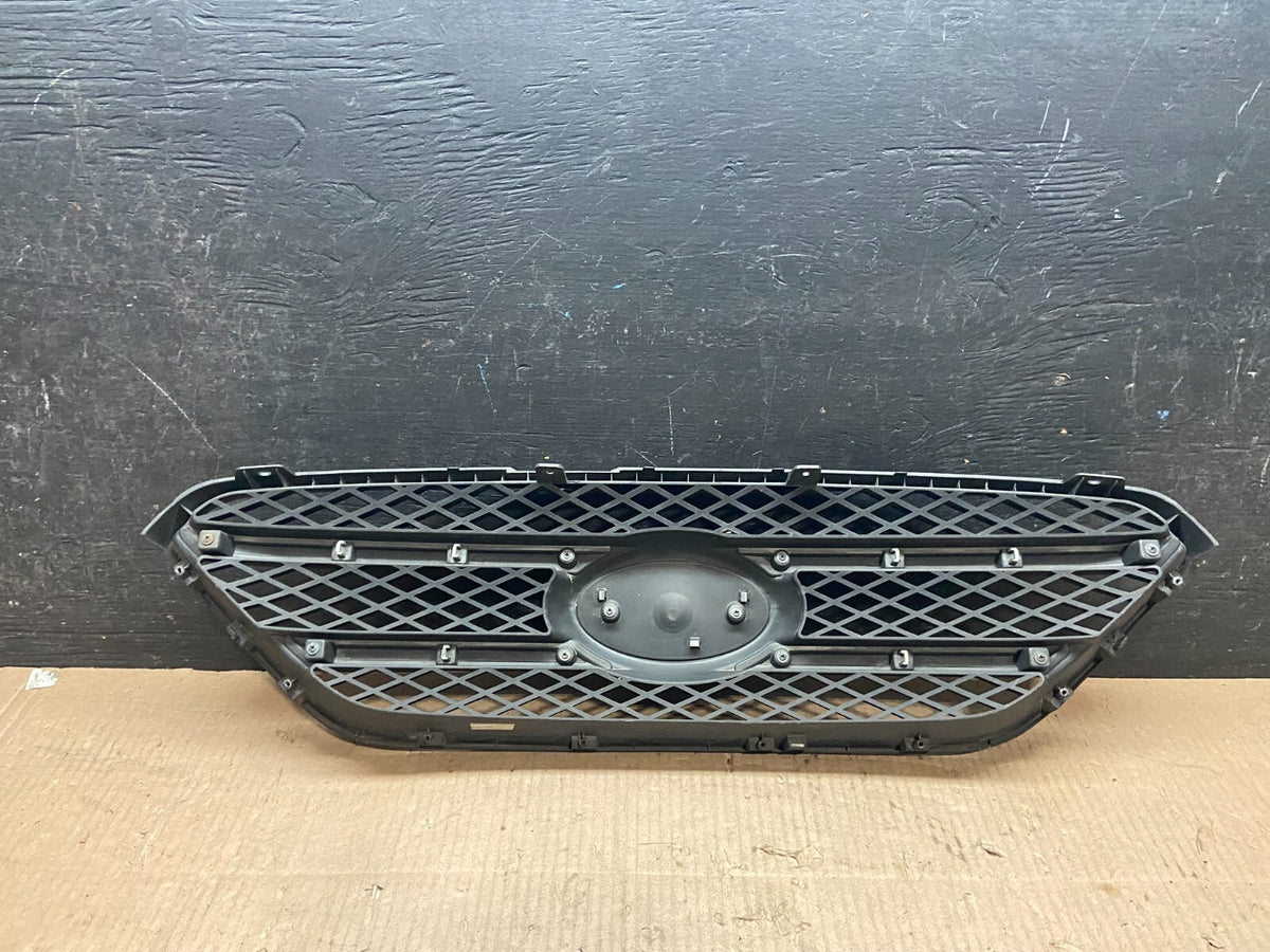 2007 to 2011 Kia Rondo Front Upper Grill Grille i3594 PS6