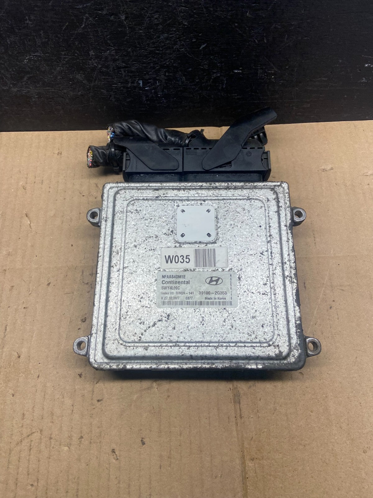 2009 to 2010 Hyundai Sonata Engine Control Unit ECU Module 39100-2g351 ad1817 DG0