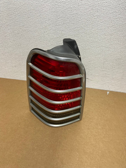 2005 2006 2007 Mercury Mariner Left Driver Side Tail Light AC1647 LK0