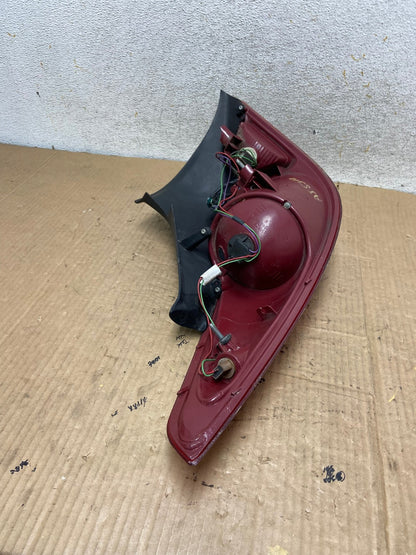 2006 - 2009 Pontiac G6 Coupe Right Passenger RH Side Tail Light AI8312 LK10