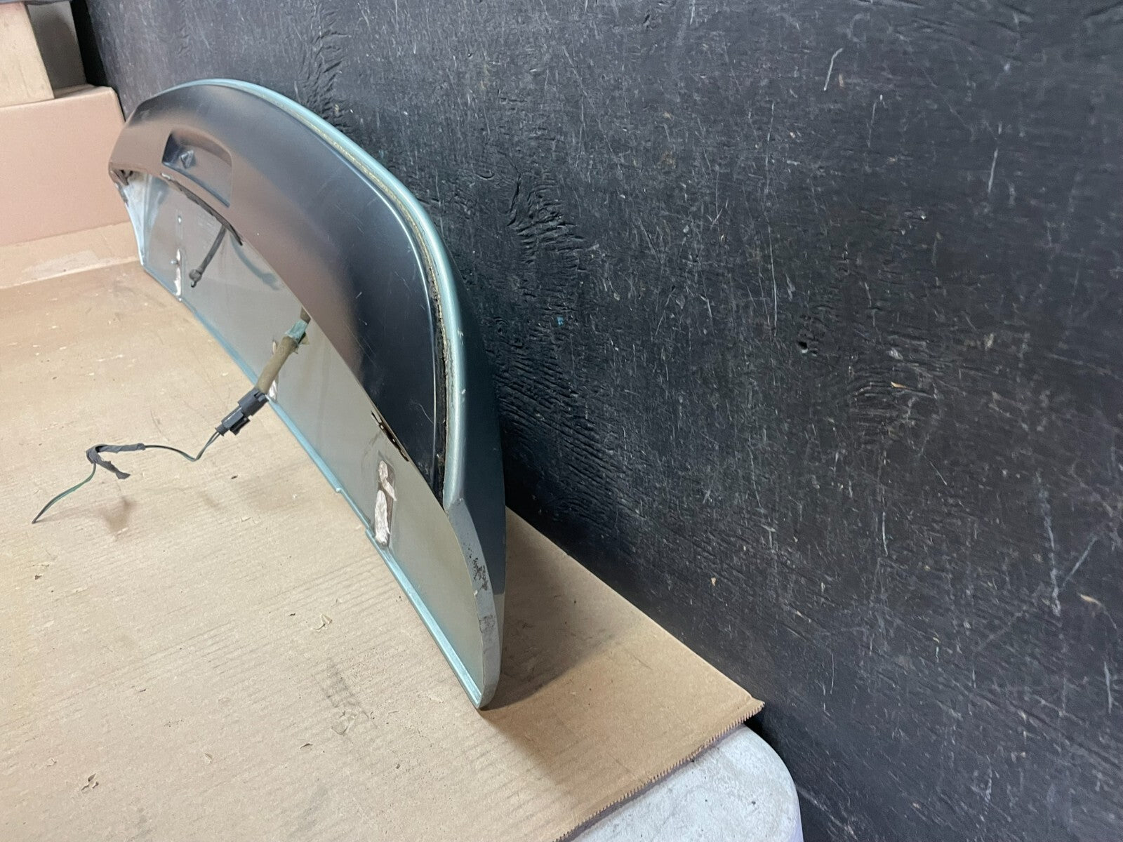 2006 - 2009 Land Range Rover Sport Rear Trunk Light Lift Gate Spoiler L9166 DG10