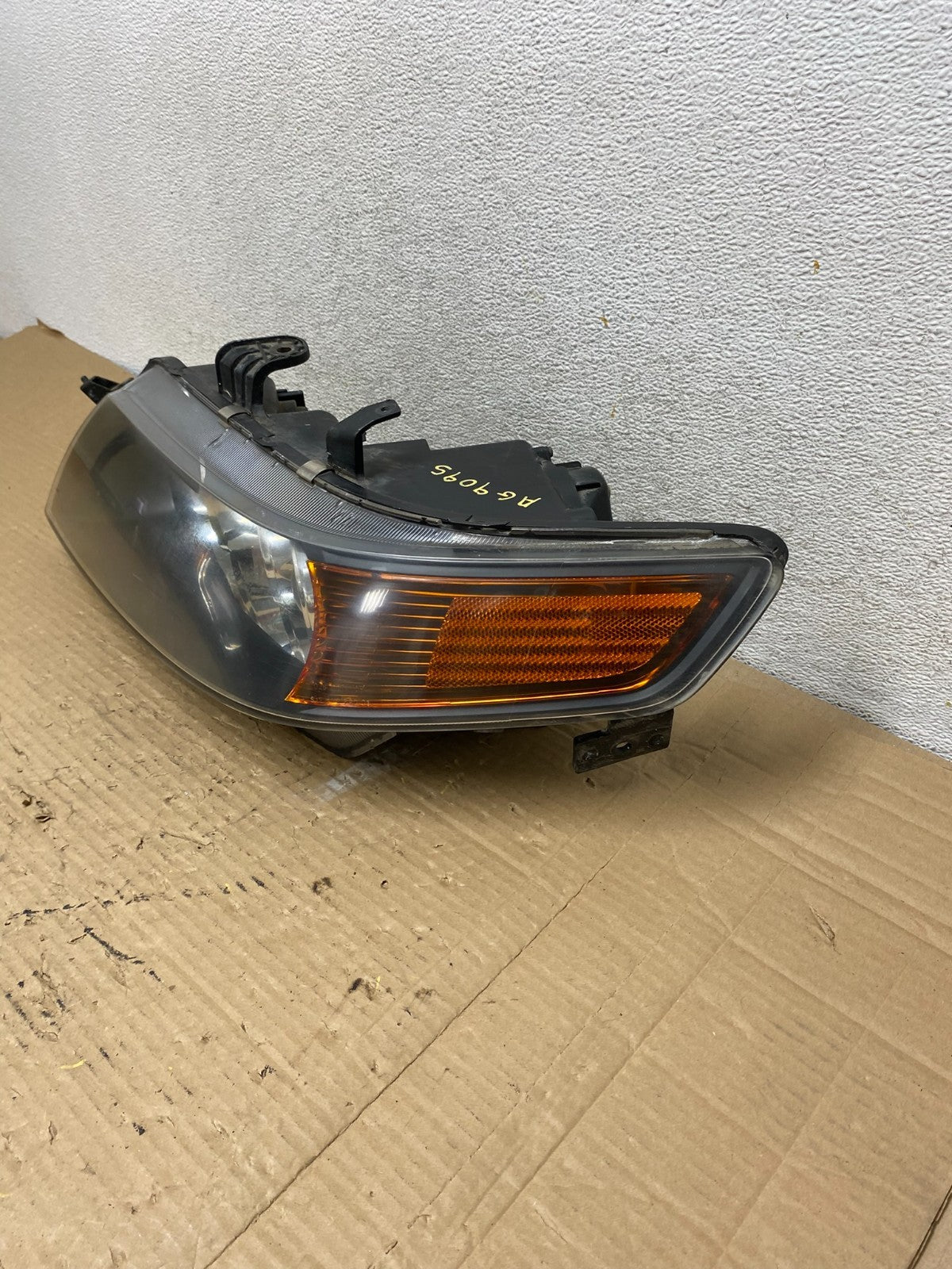 2004 to 2008 Acura TSX Left Driver Side Xenon HID Headlight AG9095 DW1