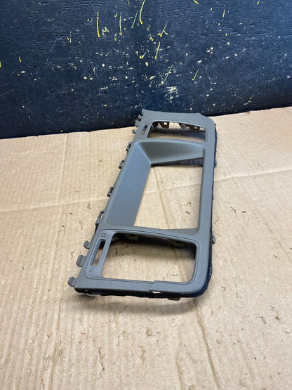 2009-2010 Nissan Murano Radio Center Console Display Bezel Air Vent OE AA8004 DG2