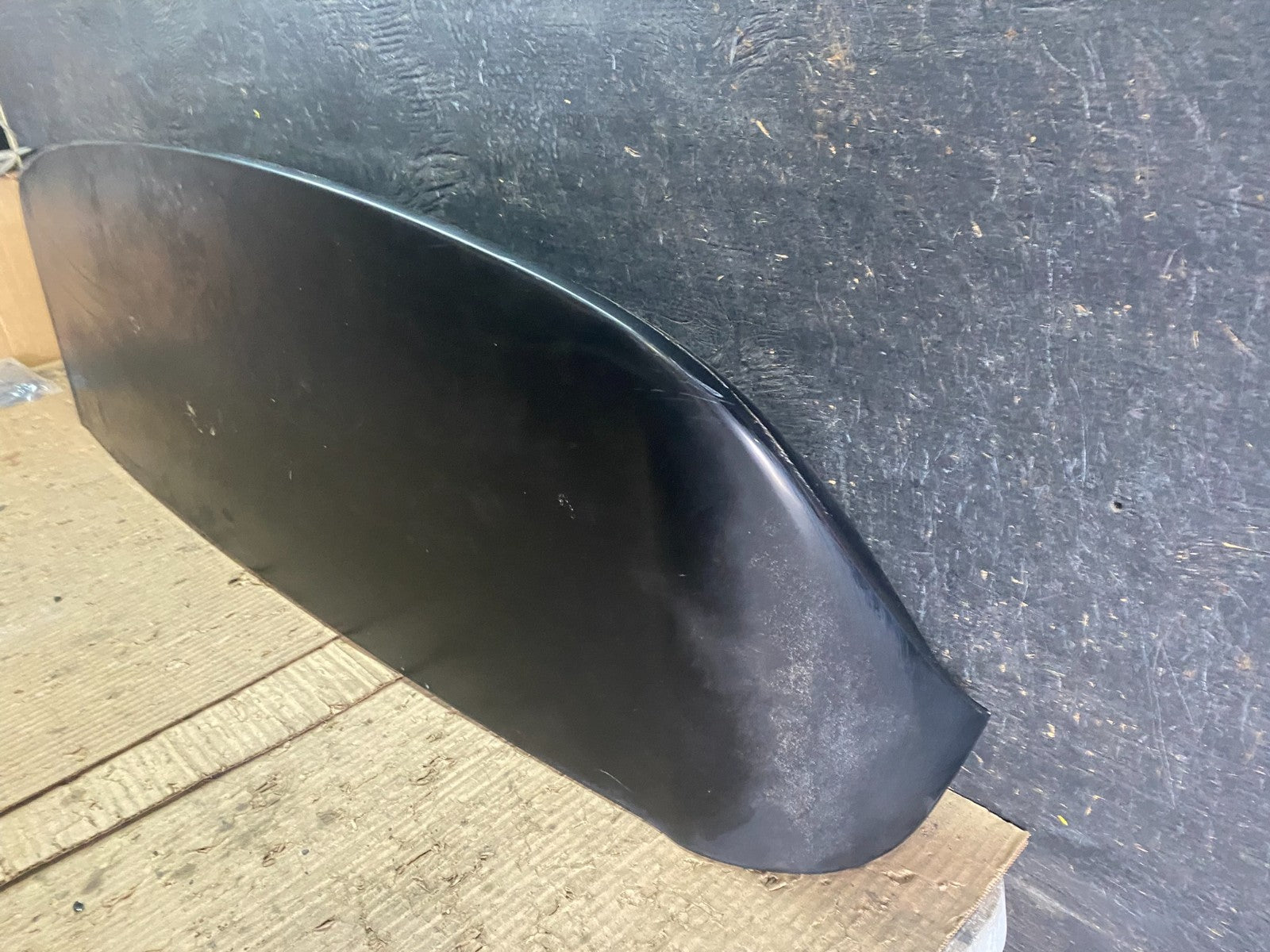 2004-2009 Lexus RX330 RX350  Rear Trunk Tail Gate Lift Gate Spoiler OEM W9933 DG1