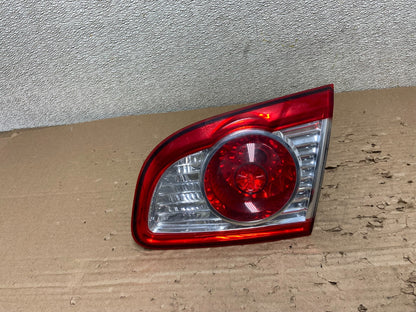 2010 - 2012 Hyundai Santa Fe Right Passenger RH Tail Light Inner Oem AB1633 DW0