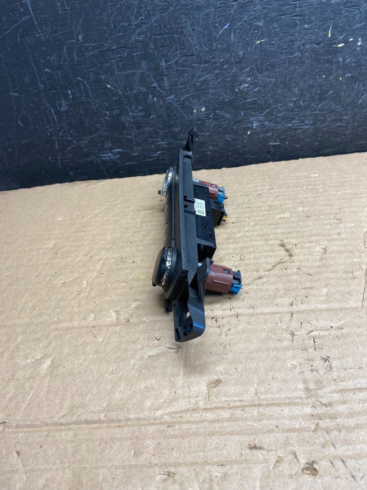 2007 - 2014 Chevrolet Tahoe Yukon Pedal Traction Control Switch AF2082 DW2