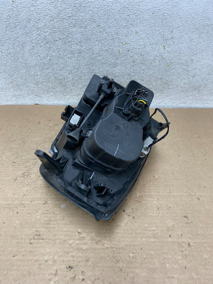 2004 to 2009 Cadillac SRX Left Driver Side Halogen Headlight AI0996 DW9