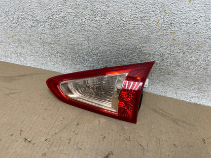 2008 to 2012 Infiniti Ex35 Right Passenger Side Tail Light Inner AH6914 LK2