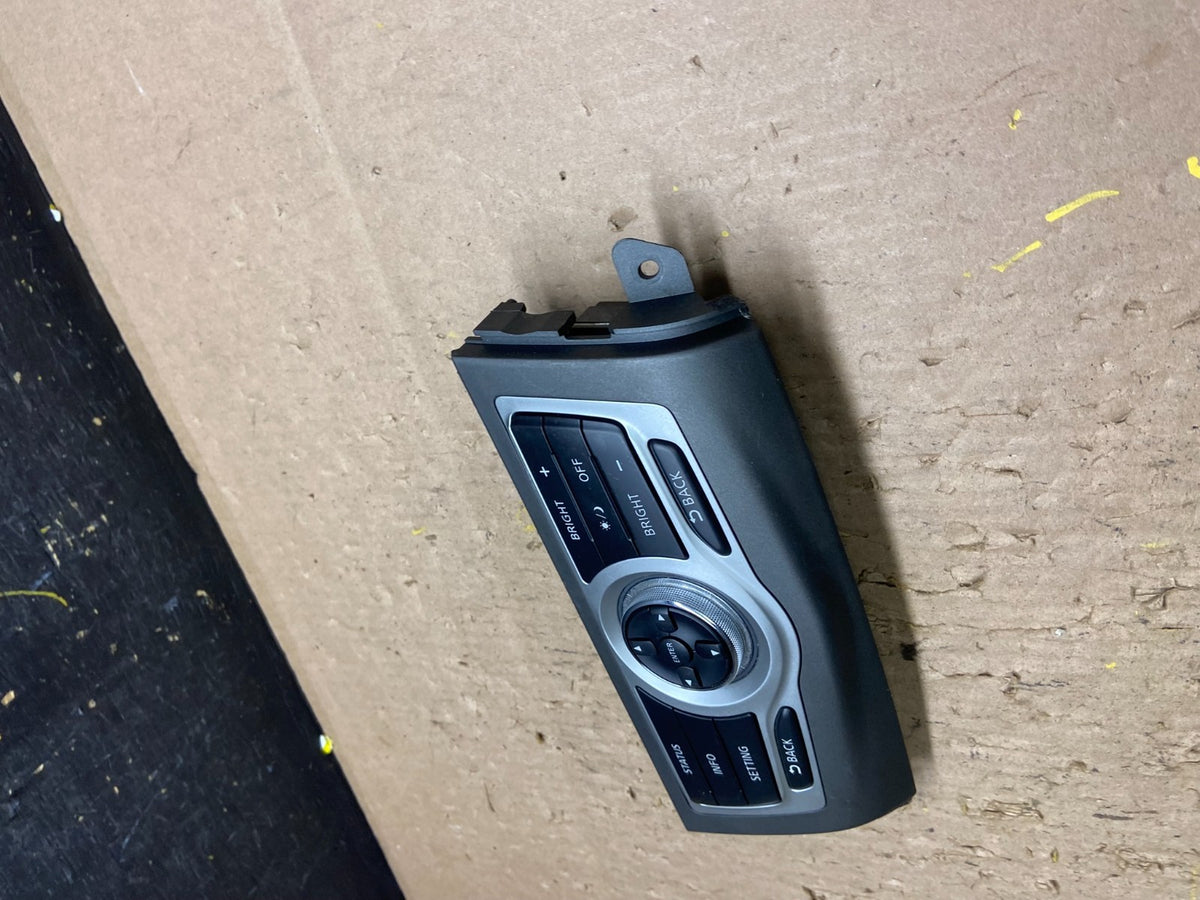 2009-2014 Nissan Murano AM FM Radio CD Control Panel t6305 DG2