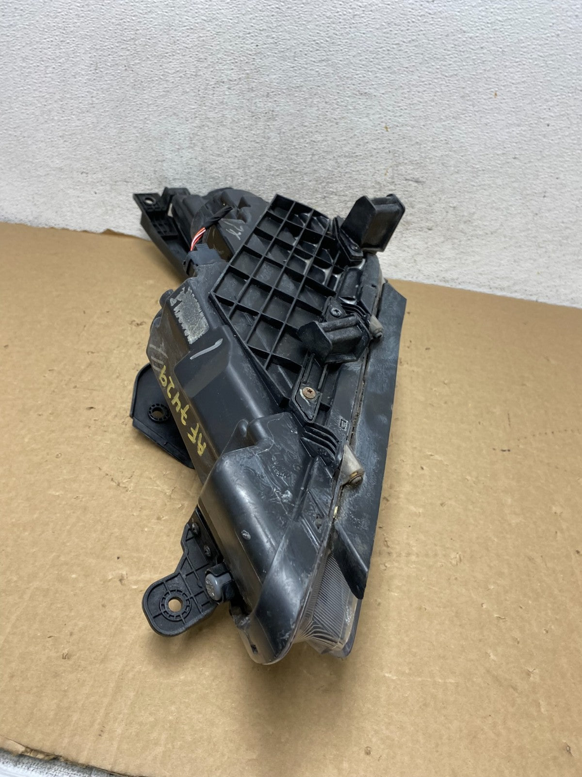 2015-2017 Hyundai Sonata Right Passenger RH Side Halogen Headlight AF7429 DW9