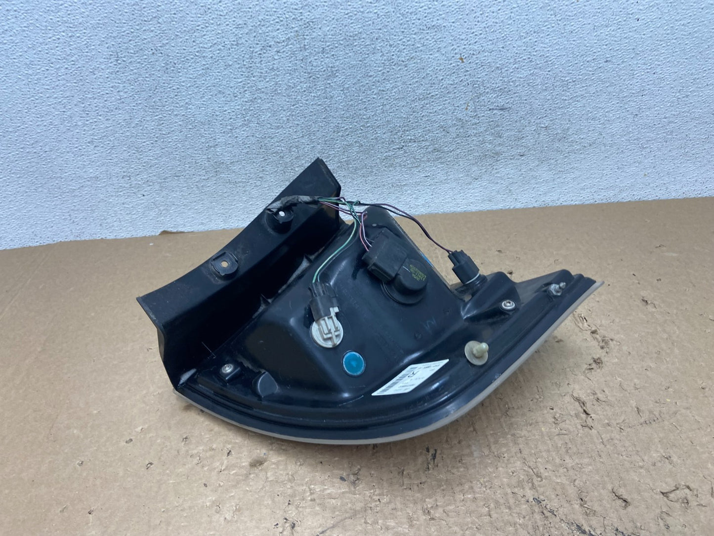 2007 to 2010 Ford Edge Tail light Right Passenger Rh Side AF8394 DW4