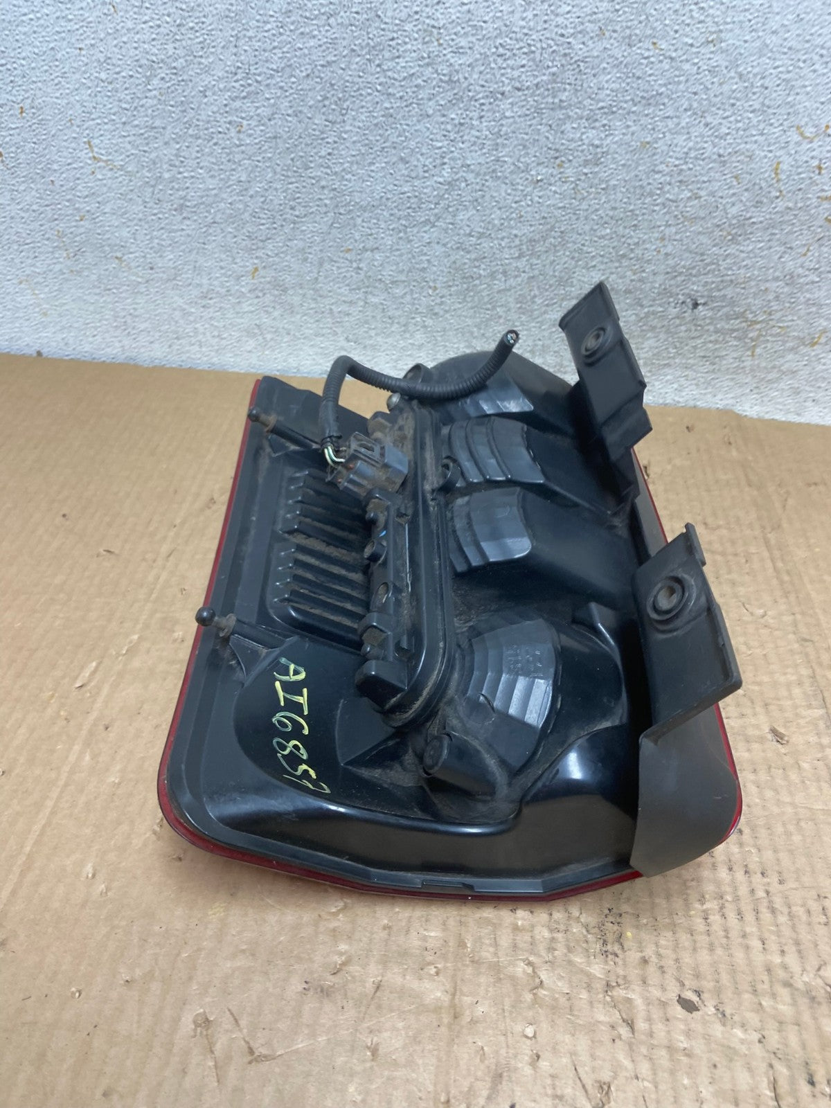 2008 to 2012 Jeep Liberty Left Driver Side Lh Tail Light AI6857 LK6