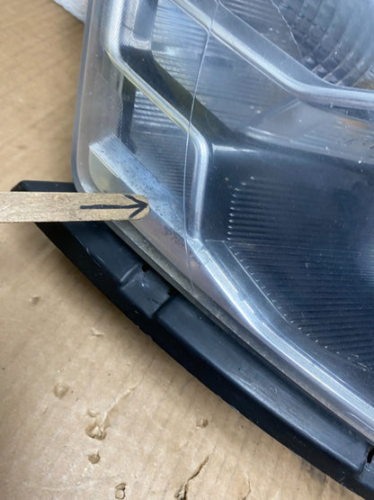2013 to 2019 Ford Taurus Left Driver LH Side Headlight Halogen AI8755 DW6