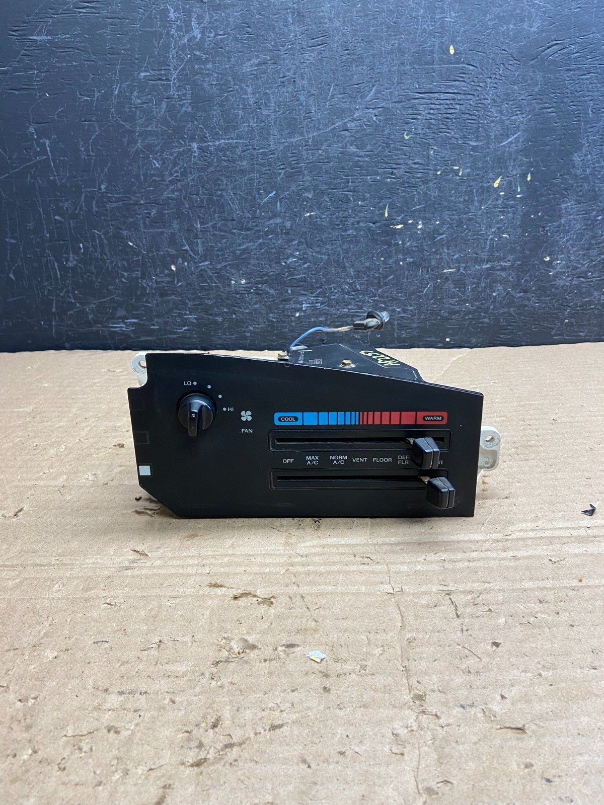 1992 to 1996 Ford Van Econoline E150 E250 Heater Climate Control AF2233 DW0