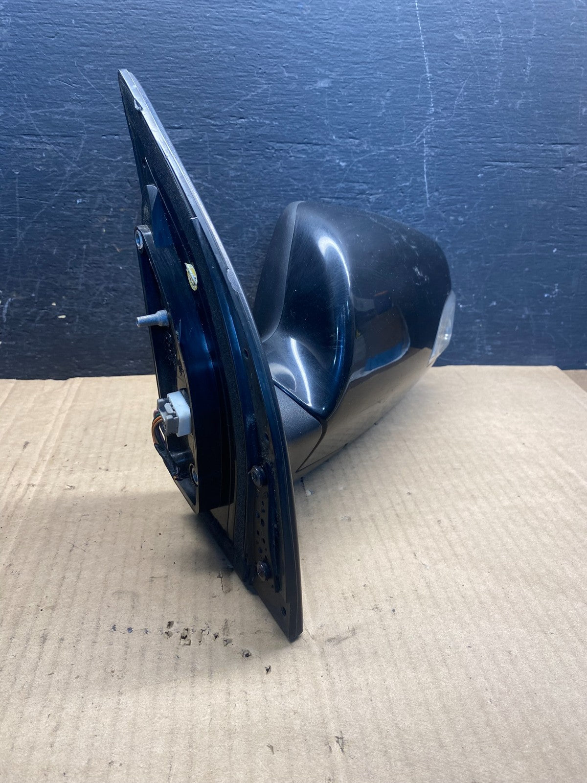2011 to 2014 Kia Sedona Left Driver Lh Side Door Mirror AE2209 DW1