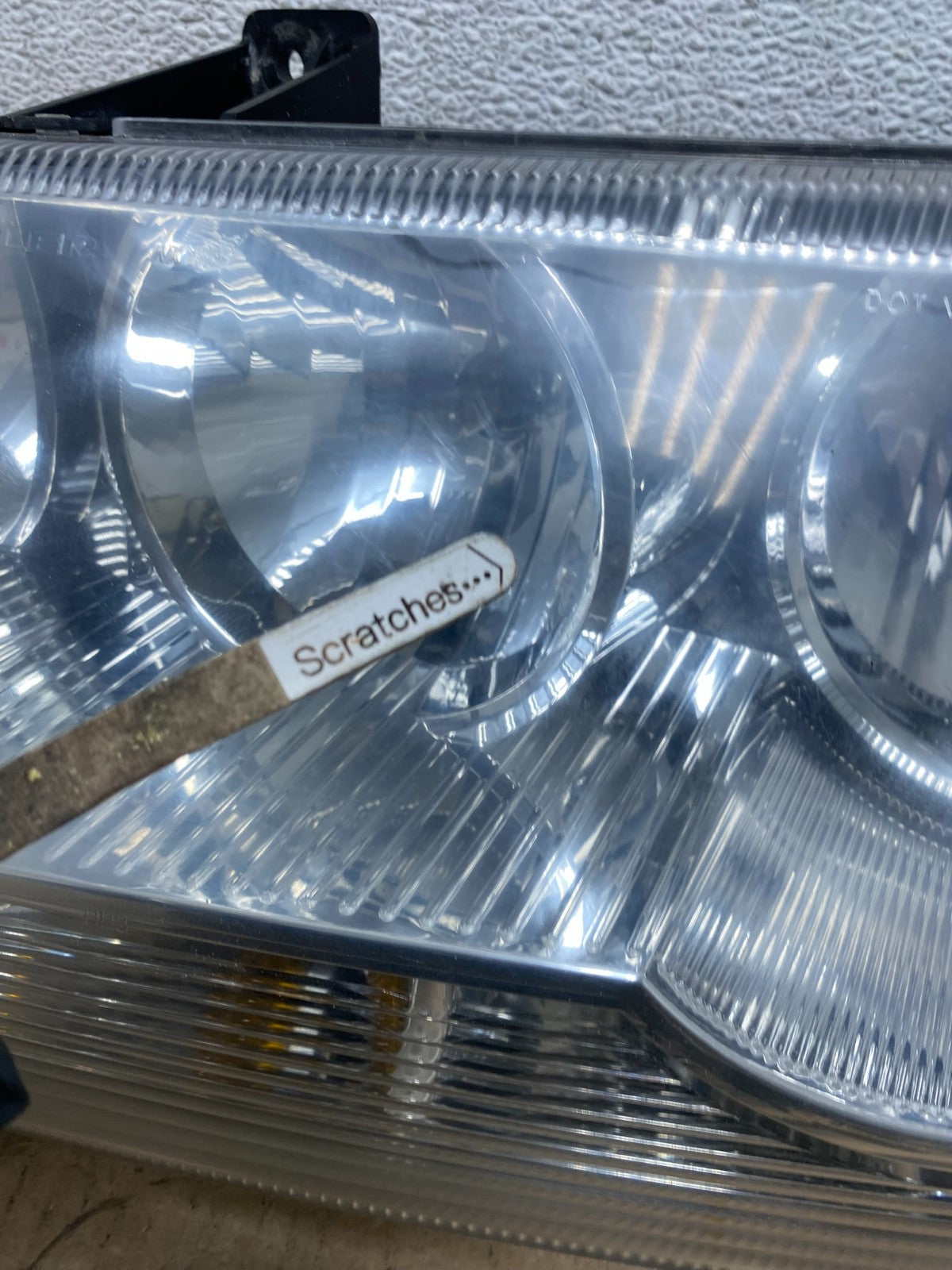 2005 2006 2007 Chrysler 300 Left Driver LH Halogen Headlight AF3279 DW3