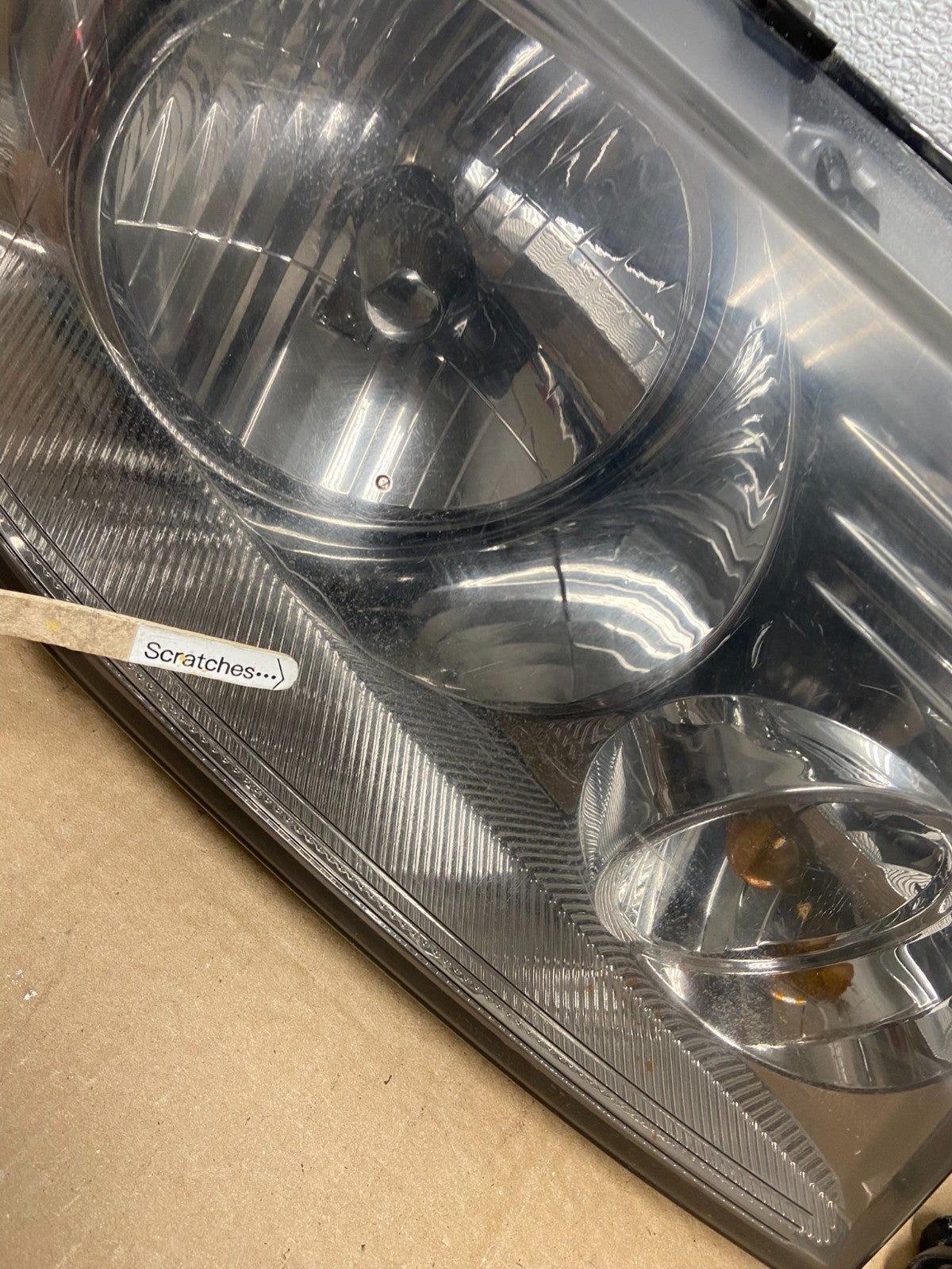 2004 to 2008 Ford F-150 F150 Left+Right Halogen Headlights AB6097 DW3