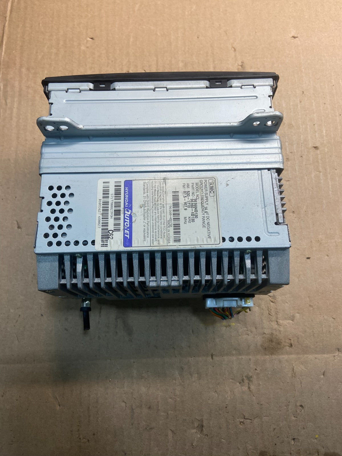 Kia Hyundai Radio 96160-4d130 Y7598 PS3