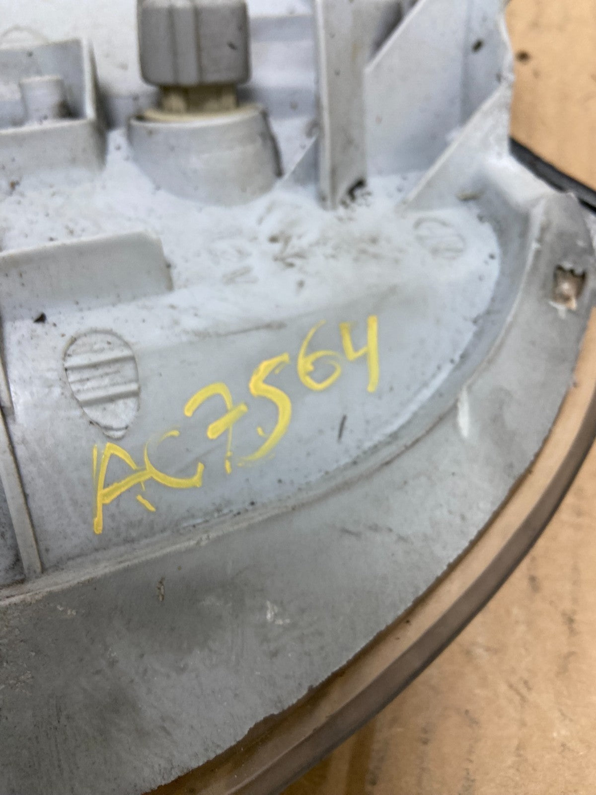 1992 to 1994 Toyota Camry Left Driver LH Side Turn Signal AC7564 DW6
