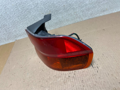 1999 2000 2001 Honda Odyssey Right Passenger Side Tail Light Oem Z3761 DW1