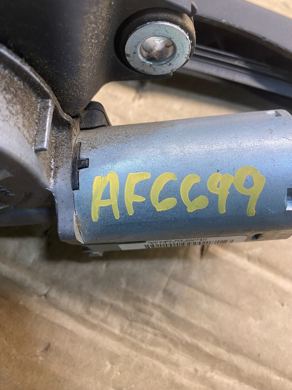 2020 to 2023 Ford Explorer Rear Windshield Wiper Motor af6649 DG7