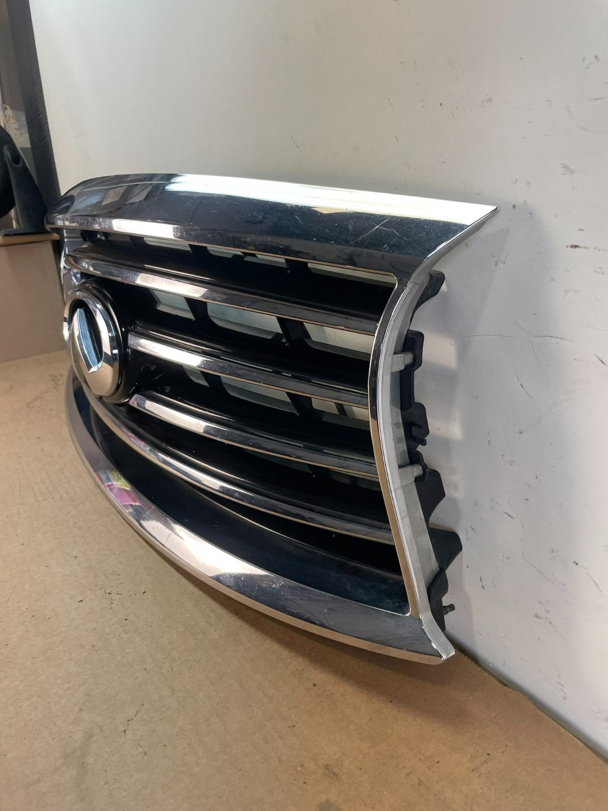 2013 2014 2015 Infiniti QX60 JX35 Front Upper Camera Grill Grille AF8774 DG1