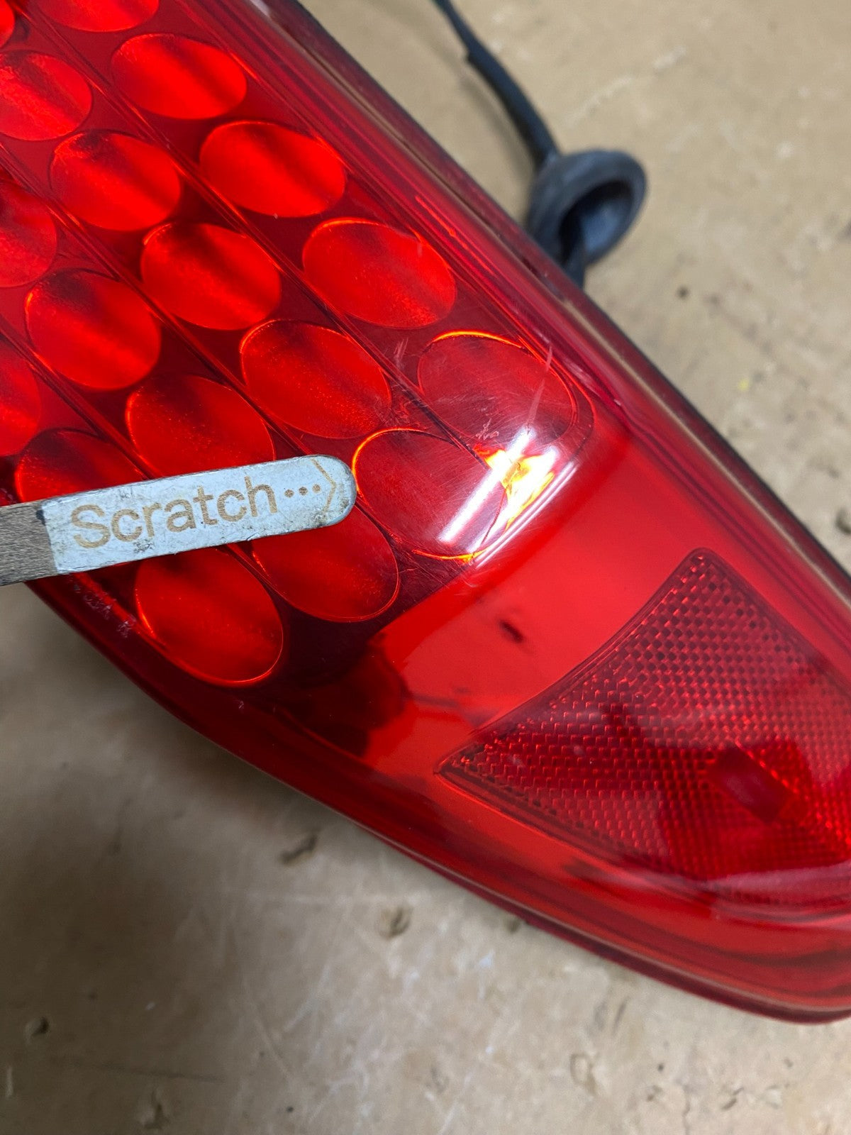 2003 to 2008 Infiniti FX35 FX45 Right Passenger RH Side Tail Light V5176 DW3