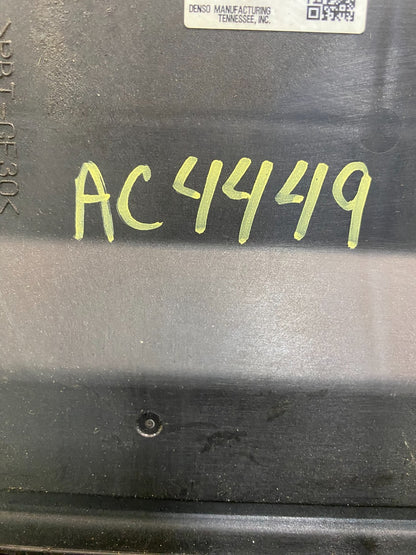 2007 Toyota Camry OEM Electronic Engine Control Module ECU 89661-06C71 AC4449 DG3
