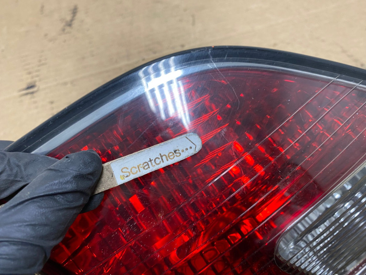 2002 2003 2004 Lexus ES300 ES330 Left Driver Lh Inner Tail Light AH7947 LK3