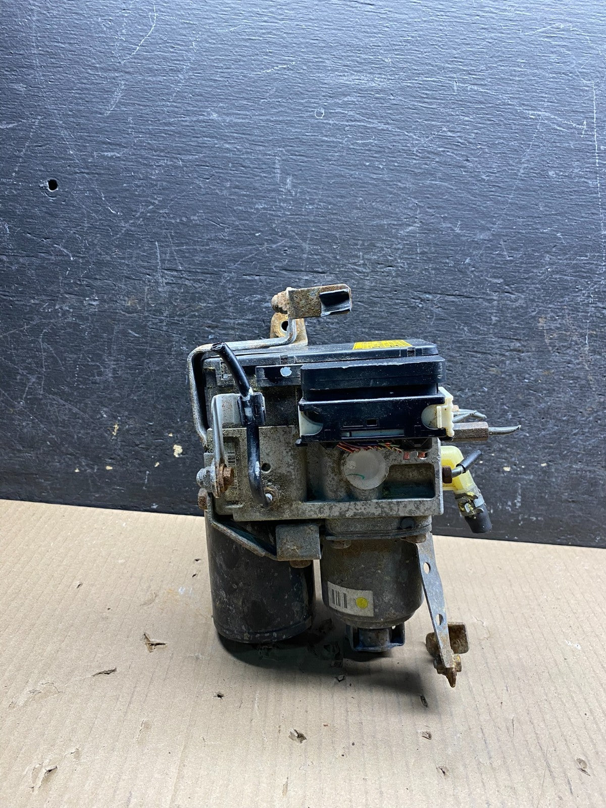 2004 - 2009 Toyota Prius ABS Brake Pump Anti Lock Module aj0189 DG4