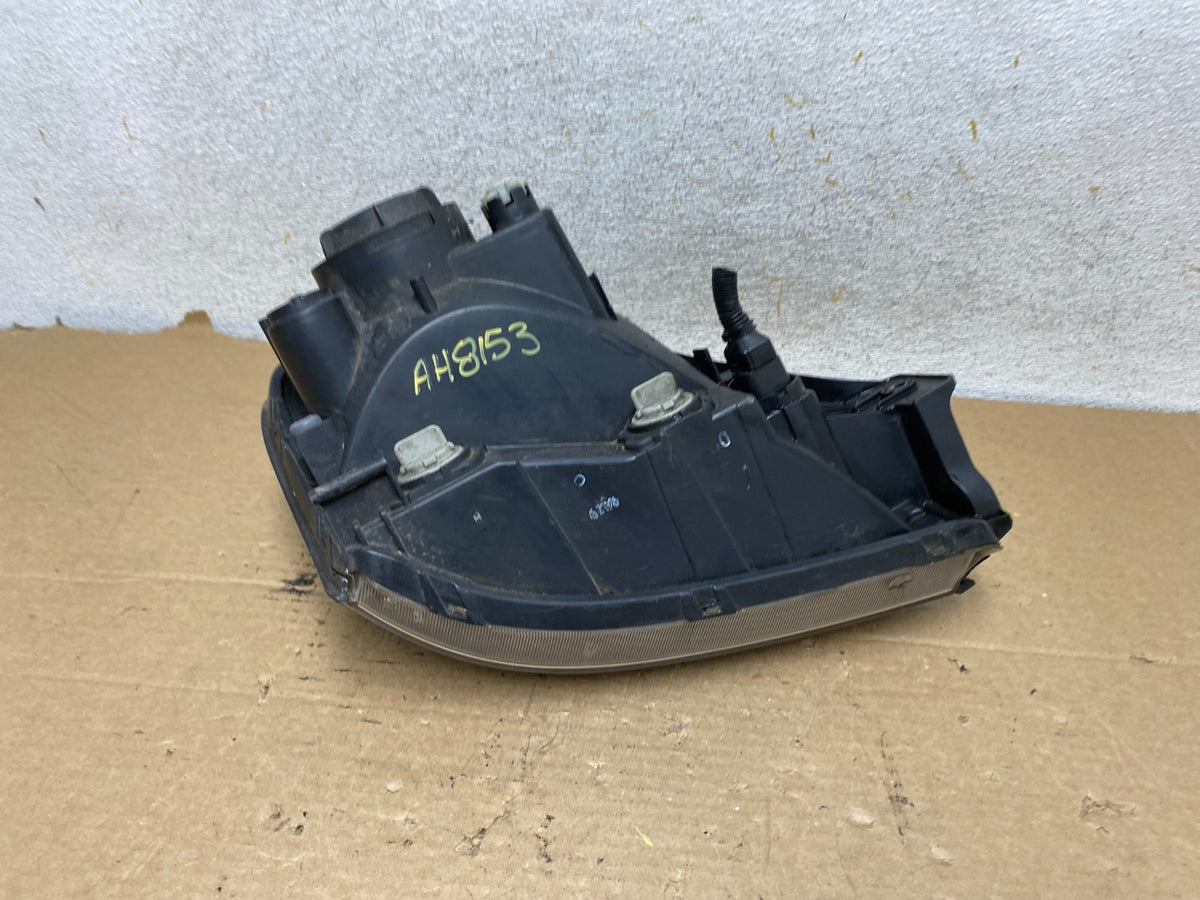 2005 to 2008 Hyundai Tucson Left Driver LH Side Headlight AH8153 DW7
