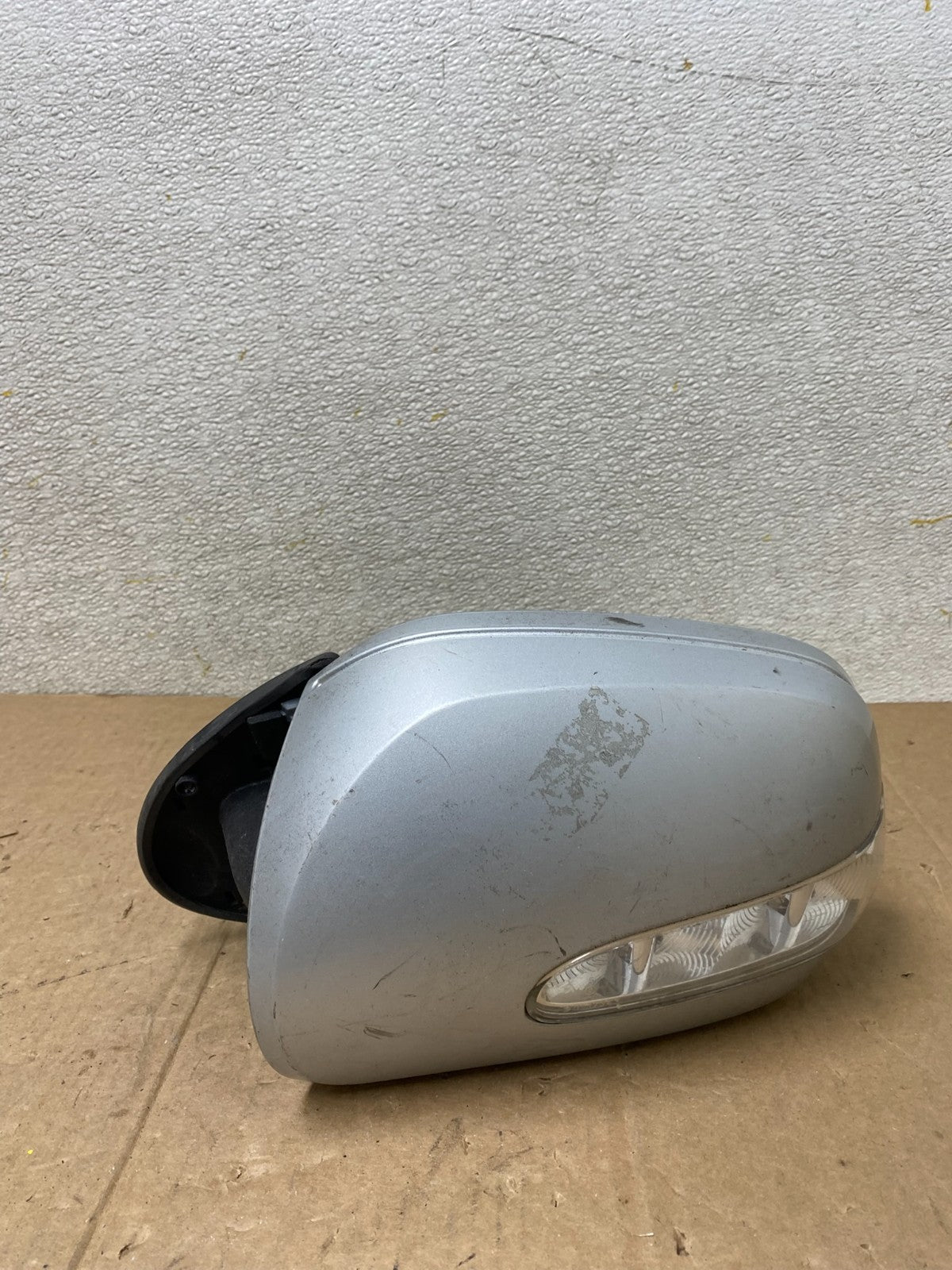 2007 2009  Mercedes GL-Class Left Driver LH Side Door View Mirror OEM W8826 DW0