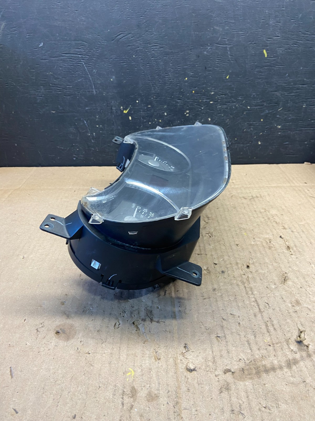 2006 2007 Mercury Mountaineer  Speedometer Cluster Gauge Oem P7631 DG2