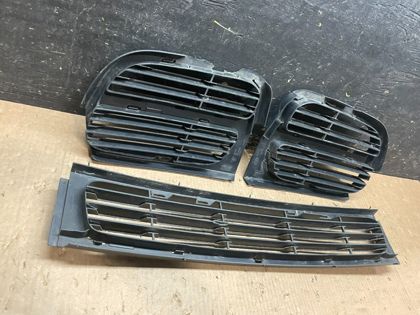 2008-2010 Porsche Cayenne Cover Lower Left Center Right Grille Trim Z3279 DG6