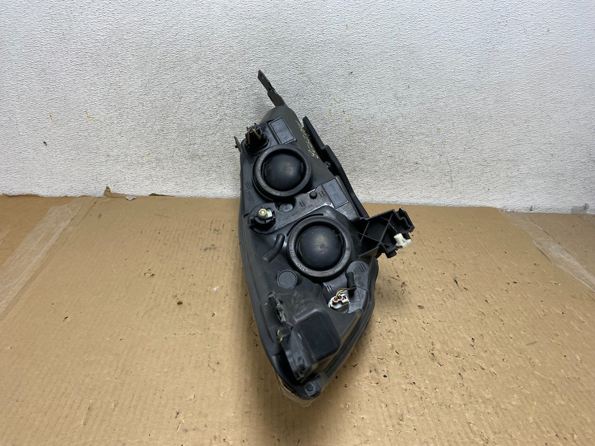 2013 - 2016 Ford Escape Headlight Left Driver Lh Side Halogen AH2928 DW6