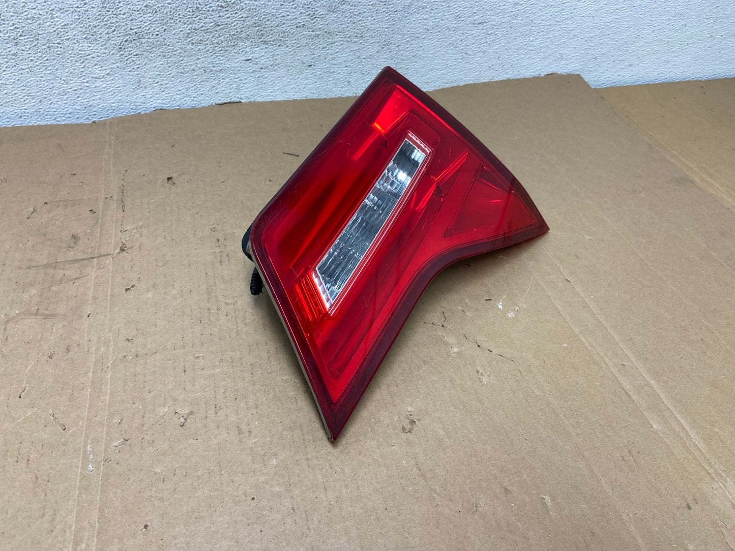 2007 2008 2009 Acura Mdx Right Passenger Rh Side Inner Tail Light AD7925 LK2