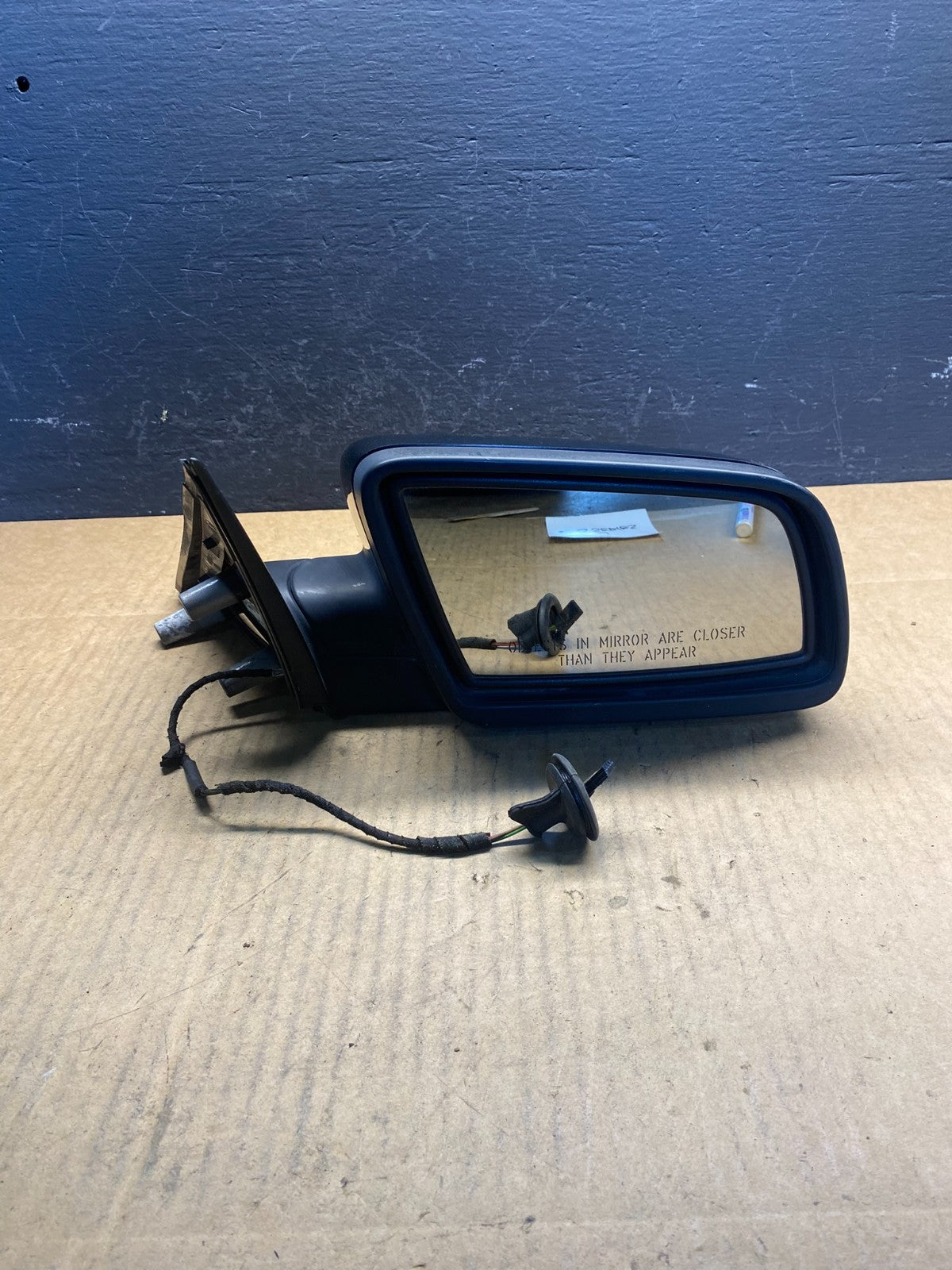 2006 - 2010 BMW 528i 530i 535i Right Passenger Door View Mirror AC2844 DG9
