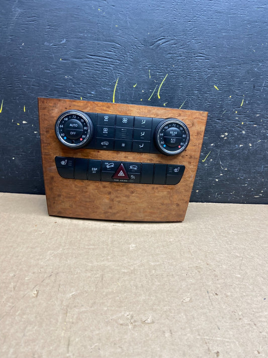 2006 2008 2009 Mercedes ML350 AC Temp Heater Climate Control OEM x6631 DG0
