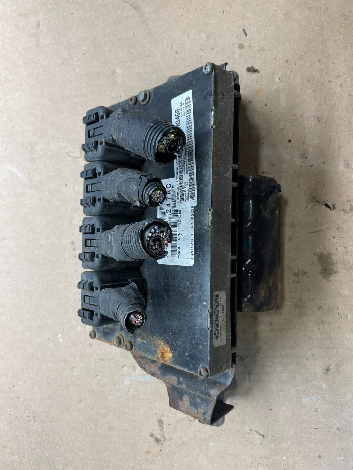 2008 Caravan Town & Country Engine Control Module p68025815ad O5457 DG0