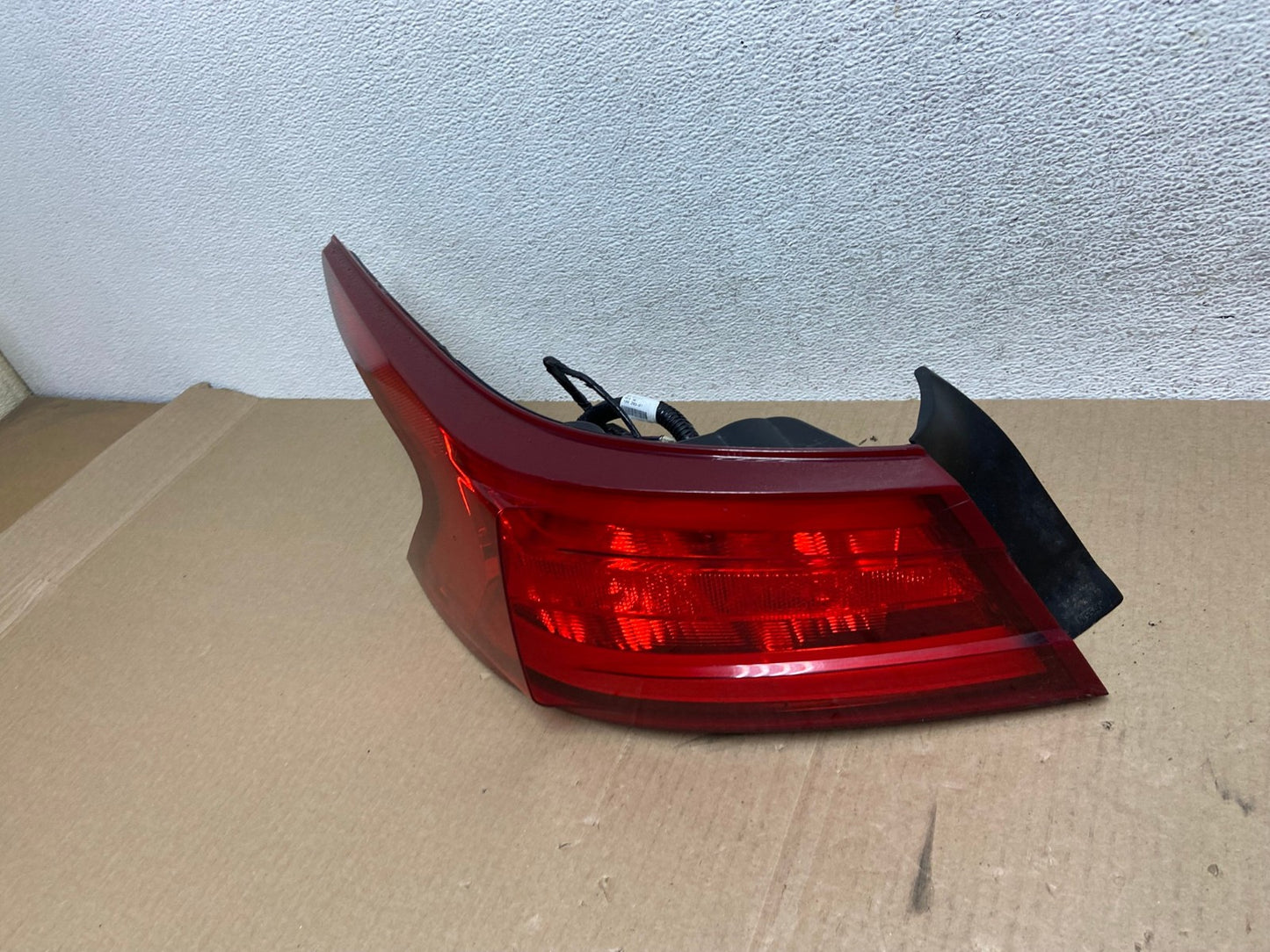 2016 2017 2018 Nissan Maxima Left Driver LH Tail Light AE6975 LK1