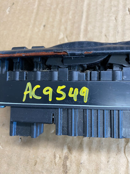 2007-2013 Chevy Suburban Tahoe Yukon Front Left Driver Window Switch ac9549 DG5