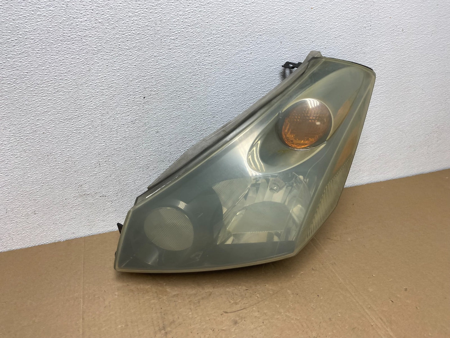 2004 to 2009 Nissan Quest Left Driver LH Black Headlight AC5651 DW2