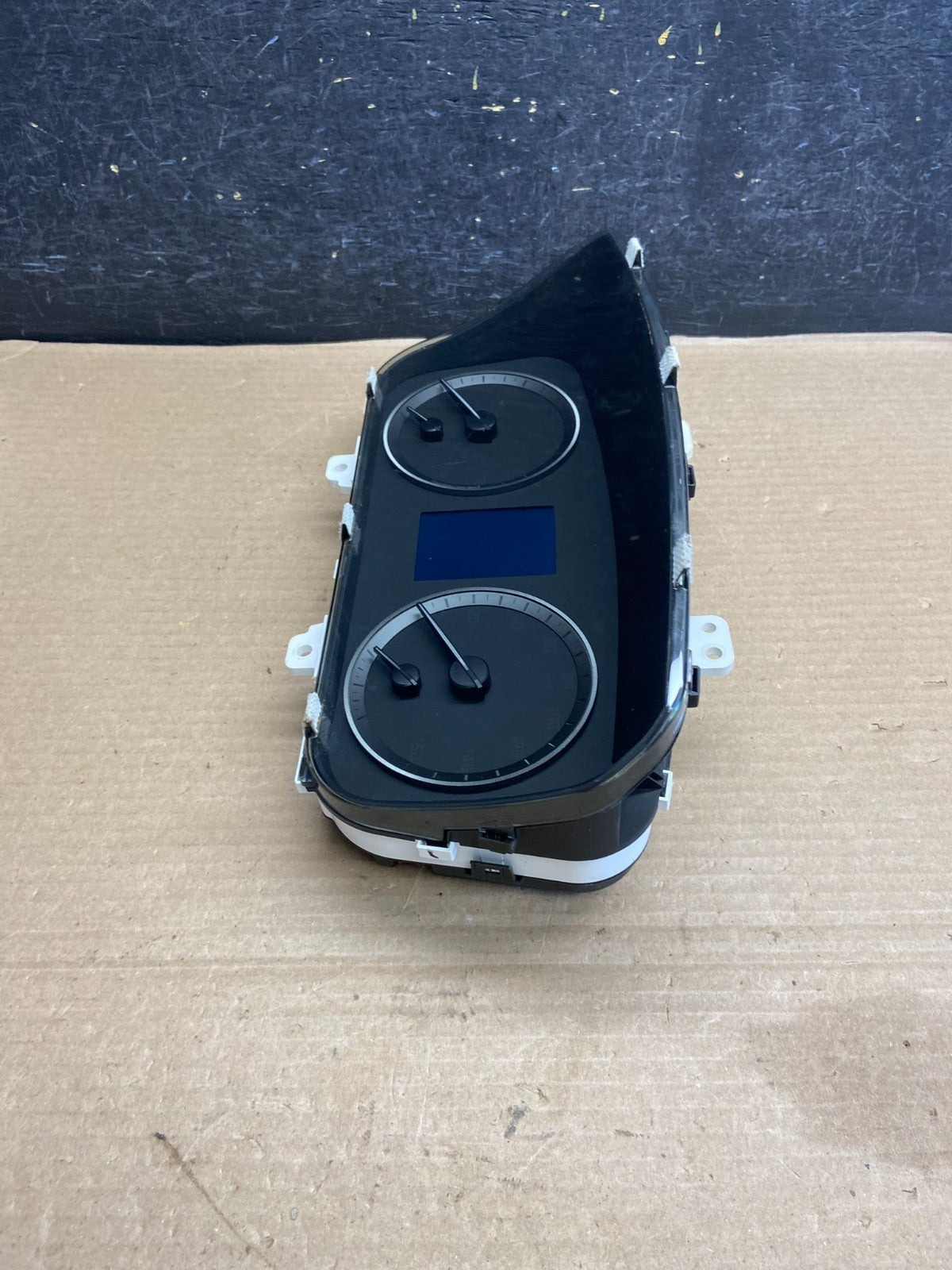 2016 to 2017 Hyundai Sonata Speedometer Cluster Gauge AH1480 DG2