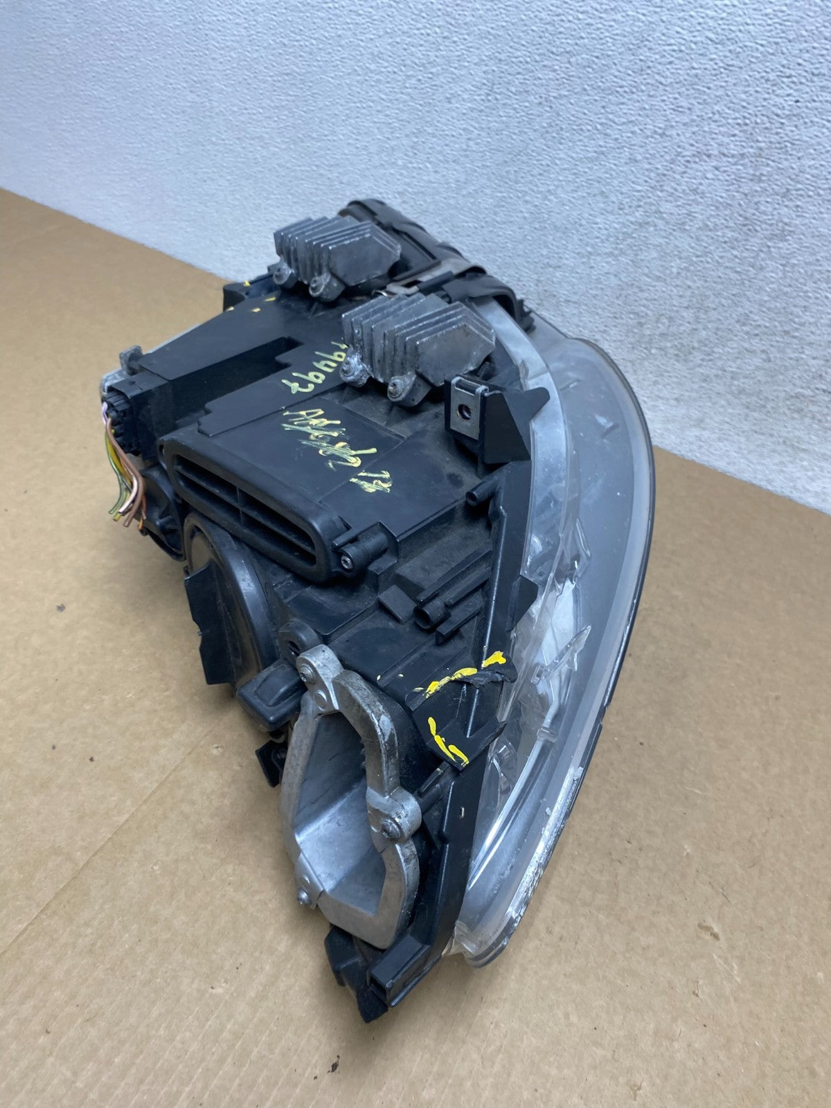 2011-2013 BMW 5 Series F10 Left Driver LH Xenon HID AFS Headlight AF9497 DW11
