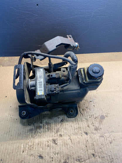 2013-2016 Nissan Pathfinder 3.5 Electric Hydraulic Power Steering Pump ab4172 DG0