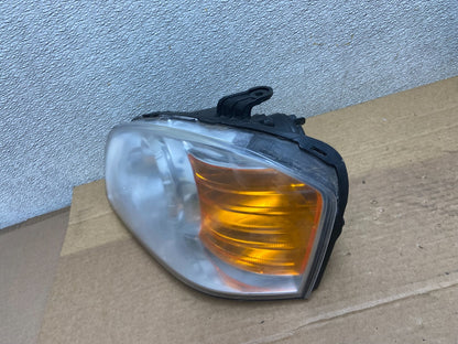2003-2004 Kia Optima Left Driver LH Side Headlight Halogen AB5119   DG1